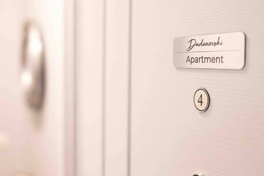 Apartment Dudanovski City Center - Apartment No. 4 أوهغيد المظهر الخارجي الصورة